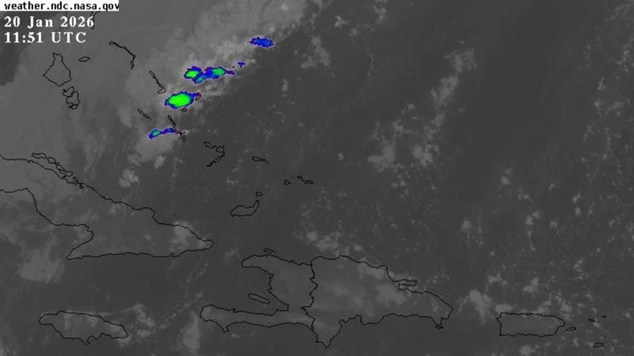 Martes con chubascos dispersos y oleaje peligroso en la costa Atl&aacute;ntica