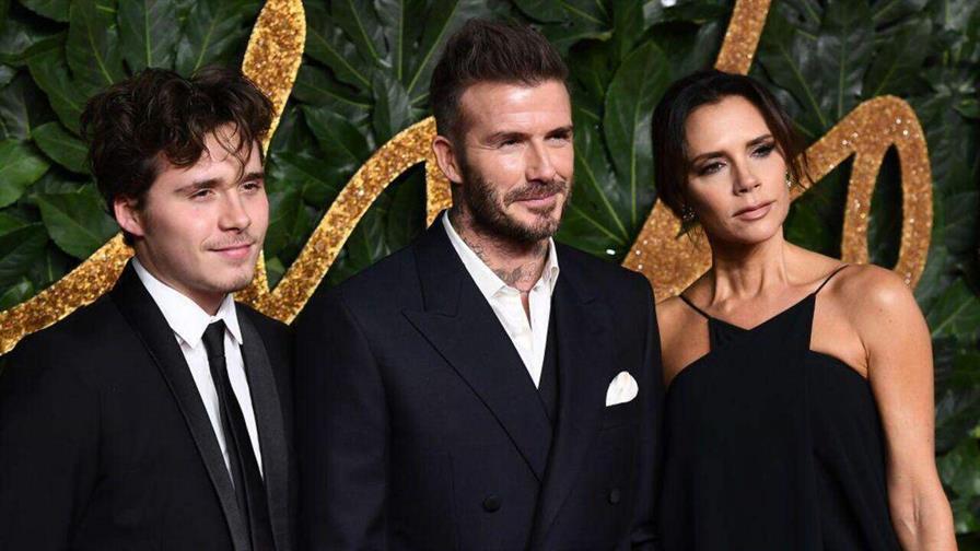 Hijo de David y Victoria Beckham acusa a sus padres de querer arruinar su matrimonio