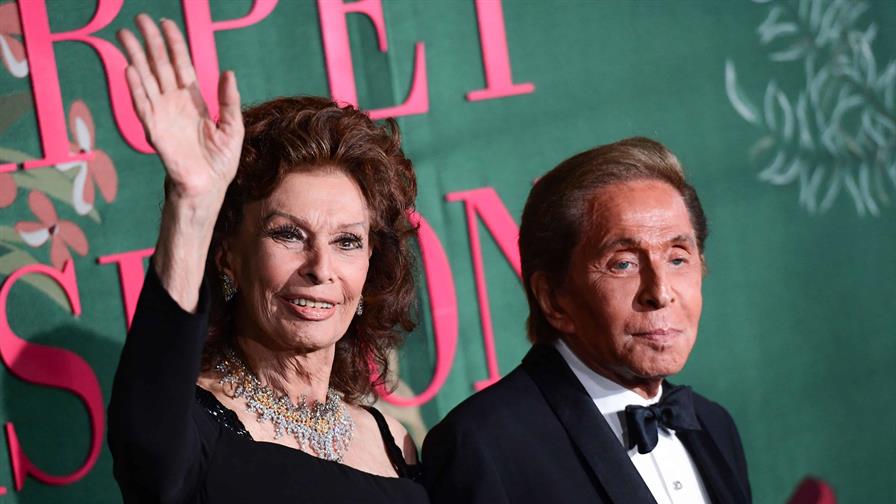 Grandes figuras expresan su &uacute;ltimo adi&oacute;s a Valentino Garavani