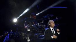 Fiscal&iacute;a espa&ntilde;ola no permite a&uacute;n que Julio Iglesias acceda a la denuncia en su contra