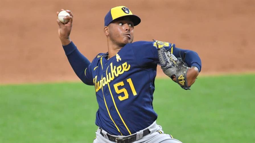 Los Dodgers quieren forrar su rotaci&oacute;n y van por Freddy Peralta