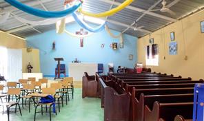 Comunidad de Santiago suspende docencia por promesas incumplidas de construcci&oacute;n de escuela