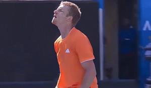 El espa&ntilde;ol Davidovich se&ntilde;ala a borrachos ignorantes entre el p&uacute;blico de Melbourne