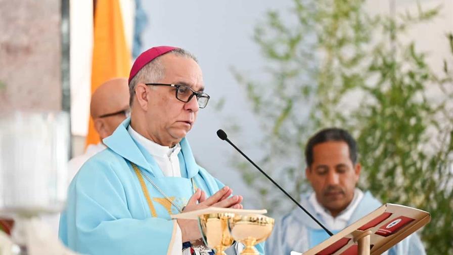 El arzobispo de Santiago pide respuesta clara a 21 días de la desaparición de Brianna Genao El arzobispo de Santiago pide respuesta clara a 21 días de la desaparición de Brianna Genao