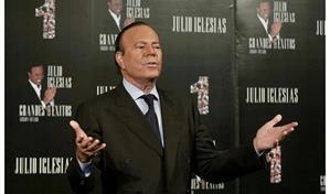 El caso Julio Iglesias podr&iacute;a llegar al Tribunal Constitucional tras decisi&oacute;n de la Fiscal&iacute;a