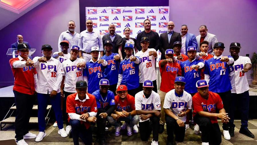 La DPL presenta 24 prospectos firmados con bonos que totalizan US$ 22 millones