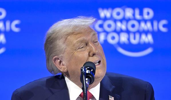 Donald Trump llega al Foro de Davos, donde hablar&aacute; de sus planes sobre Groenlandia