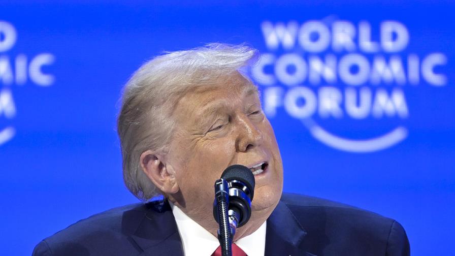 Donald Trump llega al Foro de Davos, donde hablar&aacute; de sus planes sobre Groenlandia