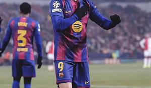 El Bar&ccedil;a se descongela a tiempo en Praga para avanzar en la Liga de Campeones