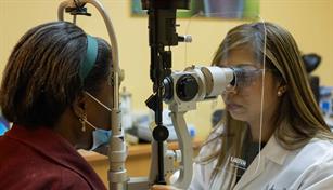 Accidentes de tr&aacute;nsito y ri&ntilde;as lideran las causas de traumas oculares en RD