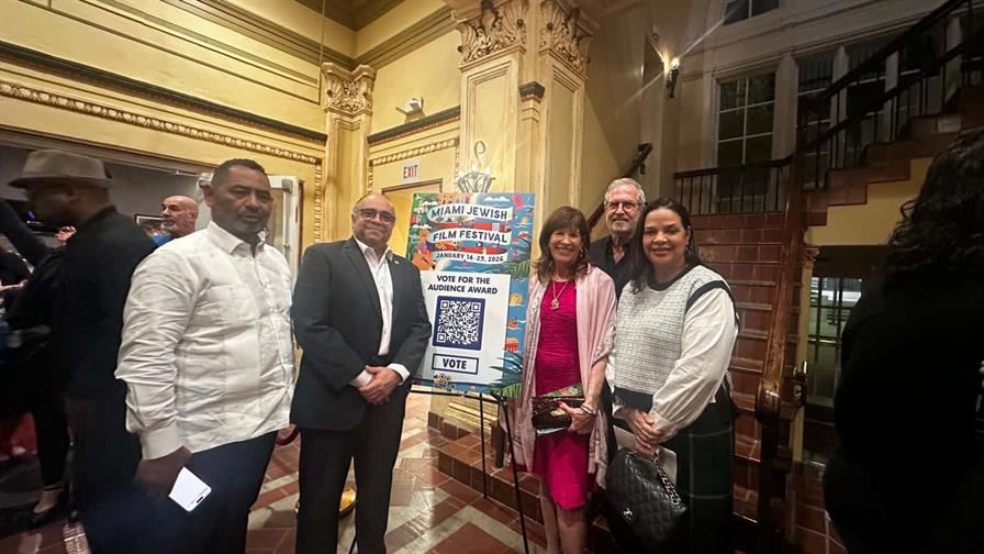 El documental Nos llamaron los jud&iacute;os de Trujillo se estrena en Miami