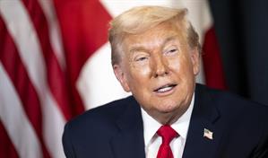 Trump pide negociaciones inmediatas para comprar Groenlandia, pero no usar&aacute; la fuerza