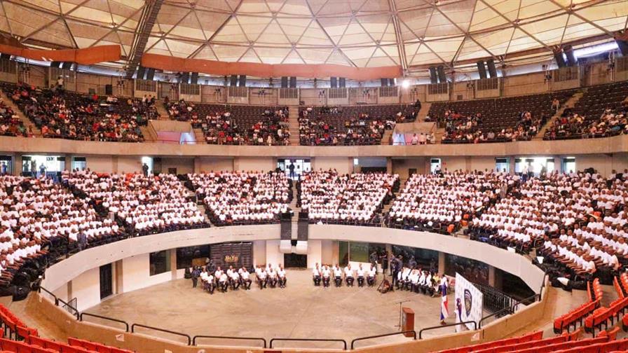1,400 j&oacute;venes inician entrenamiento para integrarse a la Polic&iacute;a