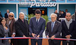 La casita dominicana en Fitur 2026 honra el legado de Frank Rainieri