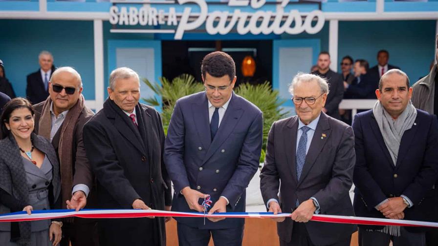 La casita dominicana en Fitur 2026 honra el legado de Frank Rainieri La casita dominicana en Fitur 2026 honra el legado de Frank Rainieri