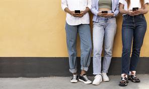 Uno de cada cinco estudiantes latinoamericanos usa la IA para elegir universidad en Espa&ntilde;a