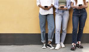 Uno de cada cinco estudiantes latinoamericanos usa la IA para elegir universidad en Espa&ntilde;a