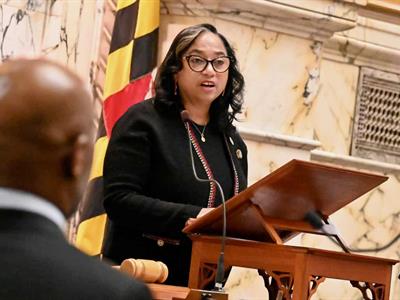 Dominicana asume como presidenta de diputados en Maryland
