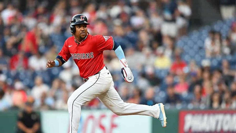 La MLB coloca a 16 dominicanos entre los mejores 100 y tres en el top 10