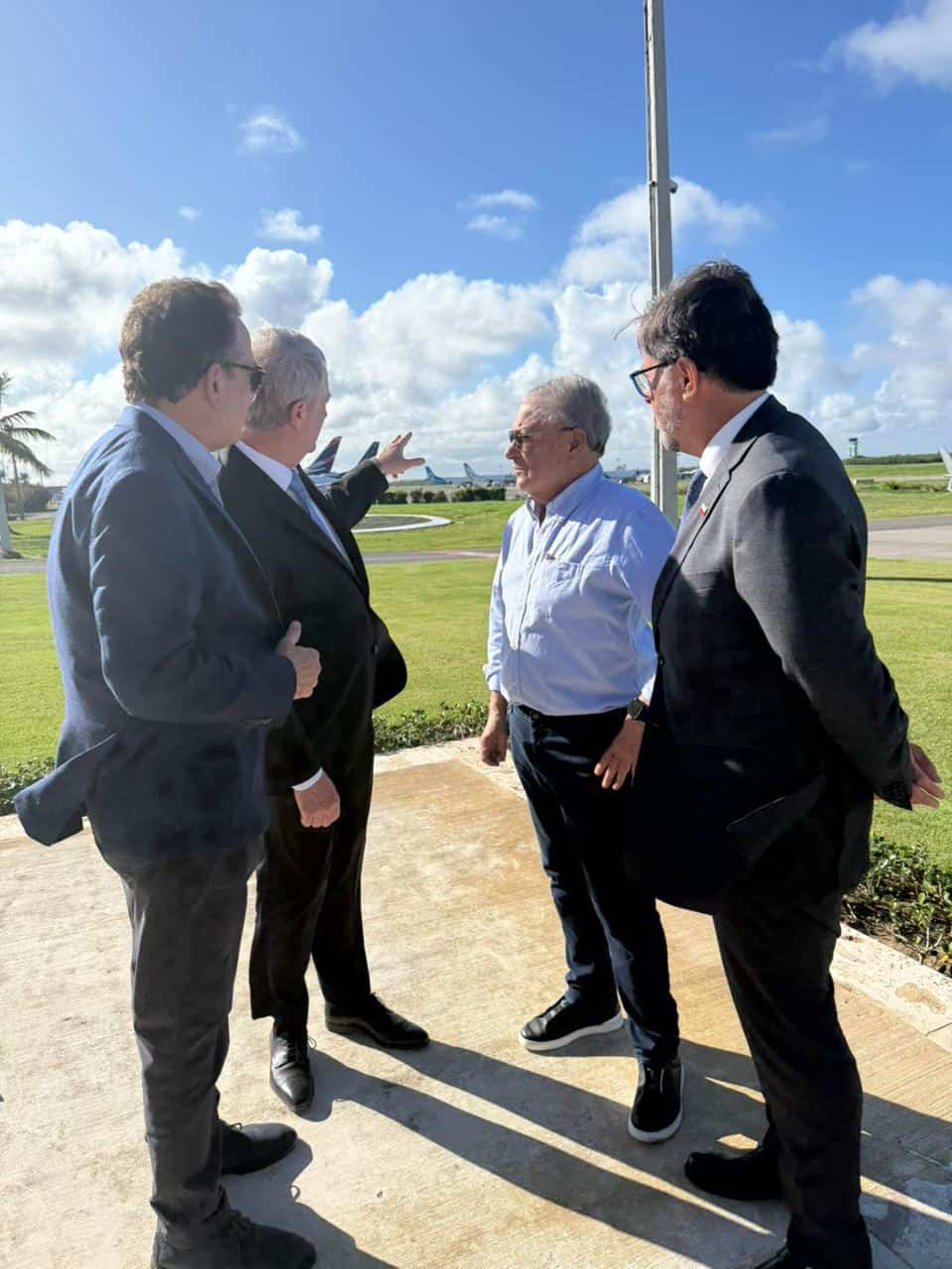 Llegada del presidente electo de Chile, José Antonio Kast, al aeropuerto de Punta Cana, este 24 de enero de 2026.