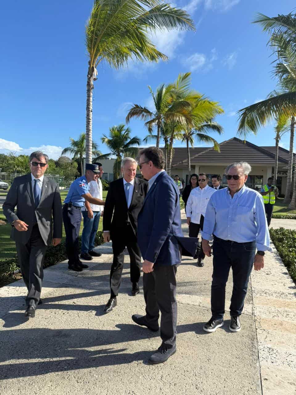 Llegada del presidente electo de Chile, José Antonio Kast, al aeropuerto de Punta Cana, este 24 de enero de 2026.