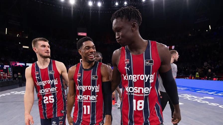 El Baskonia impone su solidez y su f&iacute;sico ante el Joventut