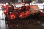 Minivan de carga se incendia en elevado de la 27 de Febrero con Ortega y Gasset