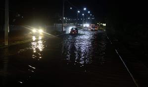 Las lluvias disminuir&aacute;n esta noche, pero se esperan ligeras precipitaciones la madrugada del domingo