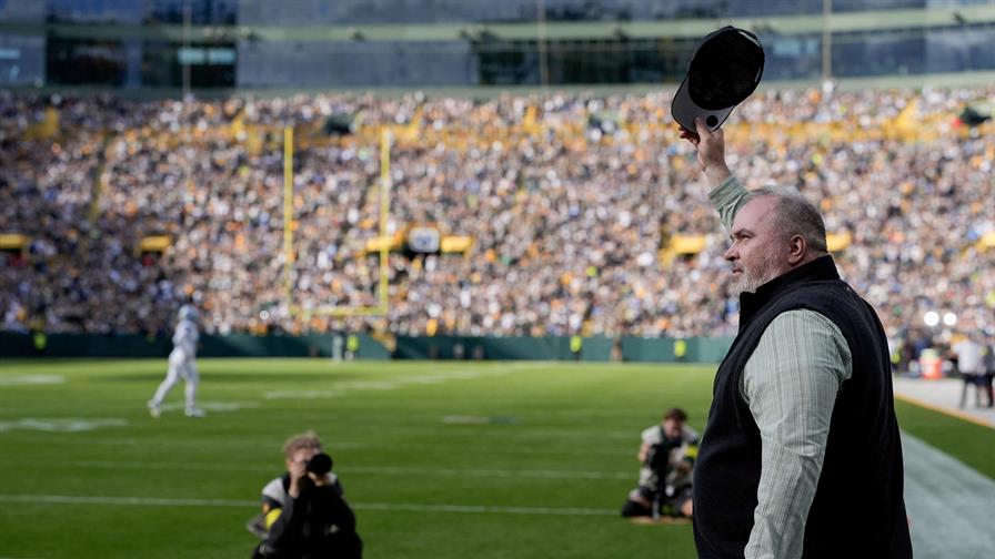 Los Steelers contratan al entrenador Mike McCarthy