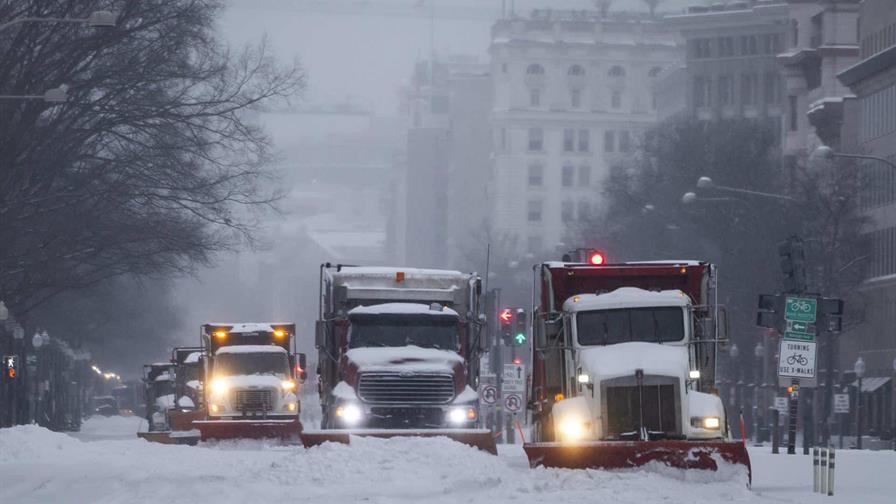 El temporal deja a m&aacute;s de un mill&oacute;n de hogares sin electricidad en EE. UU.