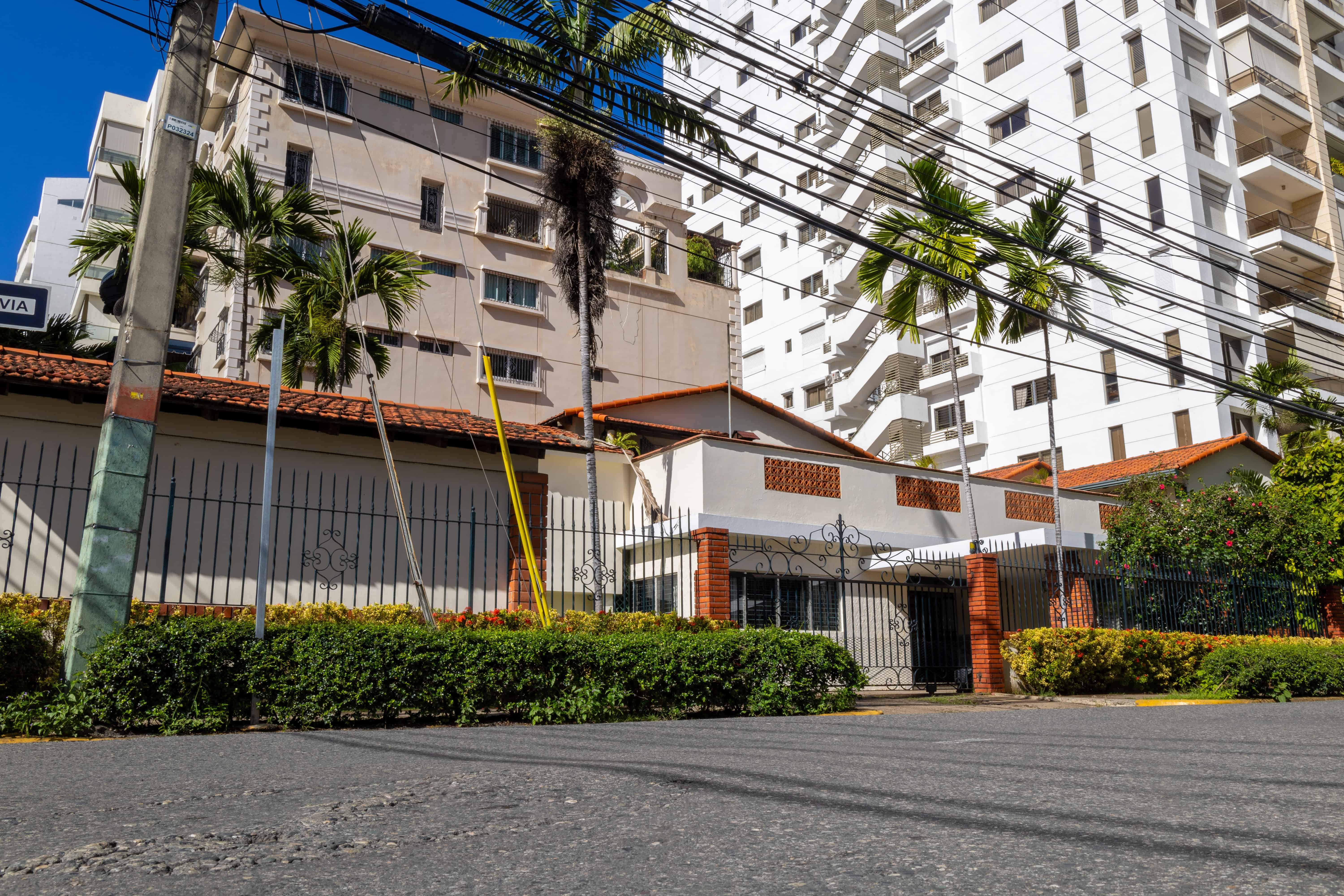 Algunos no venden y permanecen en sus viviendas familiares. 