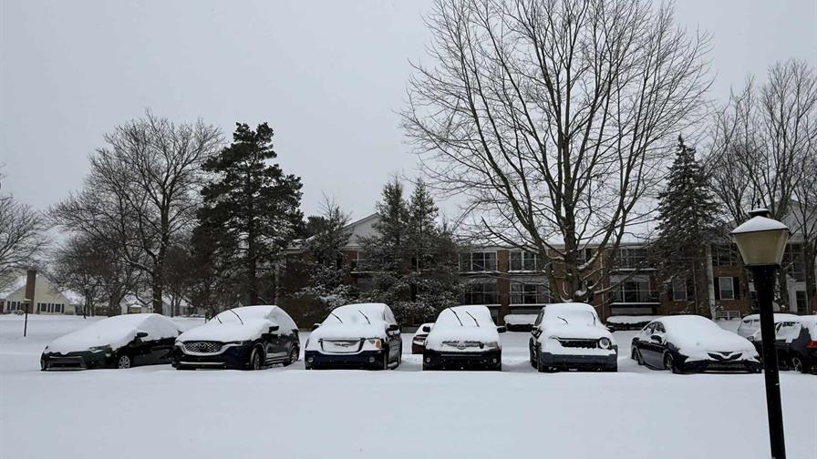 Al menos seis muertos y un mill&oacute;n de hogares sin electricidad por gran tormenta en EE. UU.