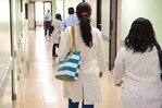 Cambio al C&oacute;digo Penal busca impedir que muertes de pacientes basten para sancionar m&eacute;dicos