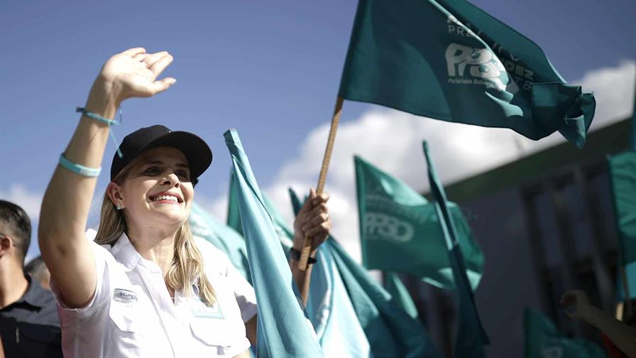 Costa Rica elige presidente con una derechista de mano dura como favorita