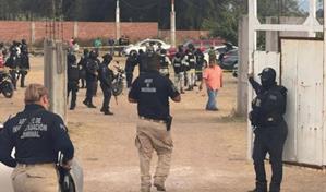 Al menos 11 muertos y 12 heridos tras tiroteo en un campo de f&uacute;tbol en M&eacute;xico