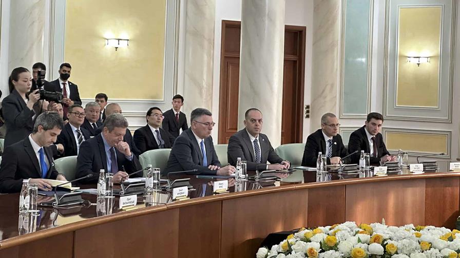 Israel insiste en Kazajist&aacute;n que Ham&aacute;s debe ser desarmado y Gaza desmilitarizada