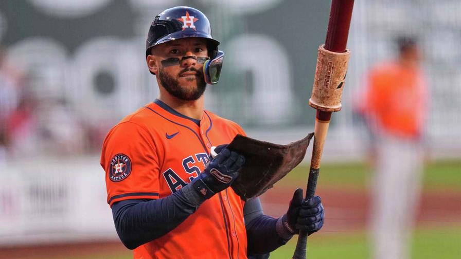 El seguro no cubre a Carlos Correa y se perder&aacute; el Cl&aacute;sico Mundial de B&eacute;isbol
