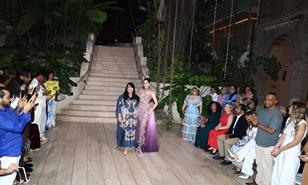 F&aacute;tima Bosch y Giannina Azar unen moda y conciencia social en desfile a favor del autismo