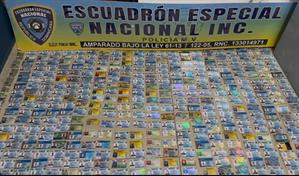 Polic&iacute;a desmantela red que falsificaba hasta rangos de generales en La Romana