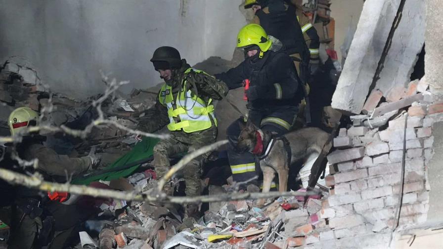 Zelenski acusa a Rusia de socavar las negociaciones con su &uacute;ltimo ataque a Ucrania