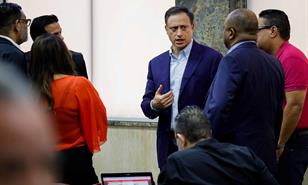 El caso de exprocurador Jean Alain Rodr&iacute;guez sigue estancado entre incidentes a casi cinco a&ntilde;os