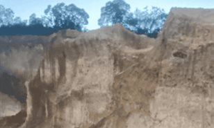 La carrera por salvarse: padre e hijo intentaron huir del colapso en mina de Sos&uacute;a