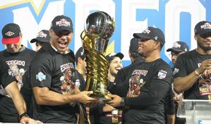 El Escogido completa el homenaje a Juan Marichal con su corona 18