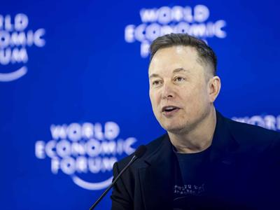 Según Elon Musk, el dinero "no compra la felicidad"