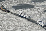 El servicio de ferry de Nueva York suspende sus rutas por hielo en los r&iacute;os