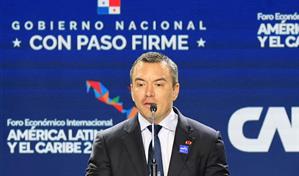 El presidente de Ecuador cree que la regi&oacute;n puede crecer cerca del 5 % si trabaja unida