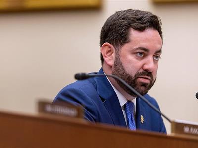 Republicano pide reforma migratoria tras muertes por ICE en Minnesota