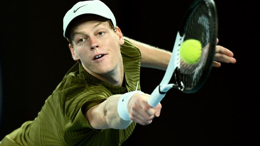 Sinner se cita con Djokovic en semis de Australia