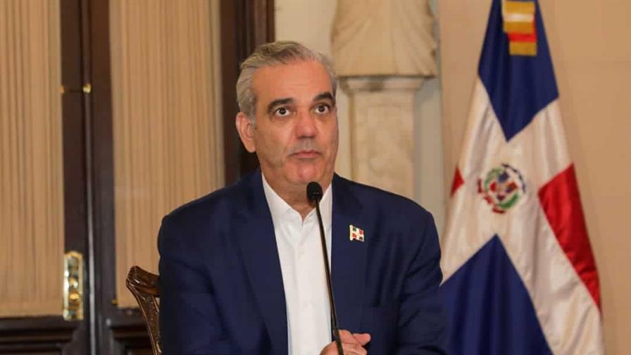 Abinader advierte ir&aacute; a los tribunales si Aerodom no cumple plazo de construcci&oacute;n en el AILA