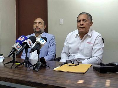 Acusan a PGR de imponer trabas a legalización de documentos